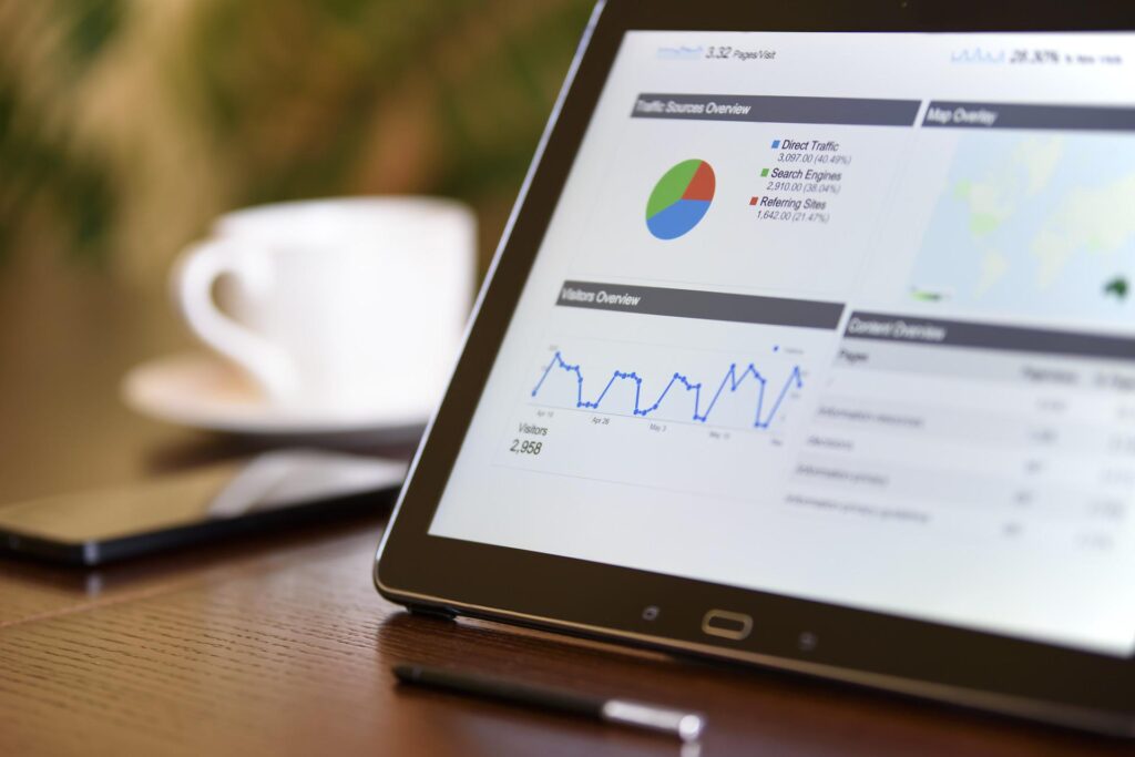 Surveillez votre Concurrence Online Gratuitement Pendant 10 jours! Sans engagement. Surpassez vos Concurrents. Gagnez des clients. Services: E-commerçant, Marque, Groupe industriel.